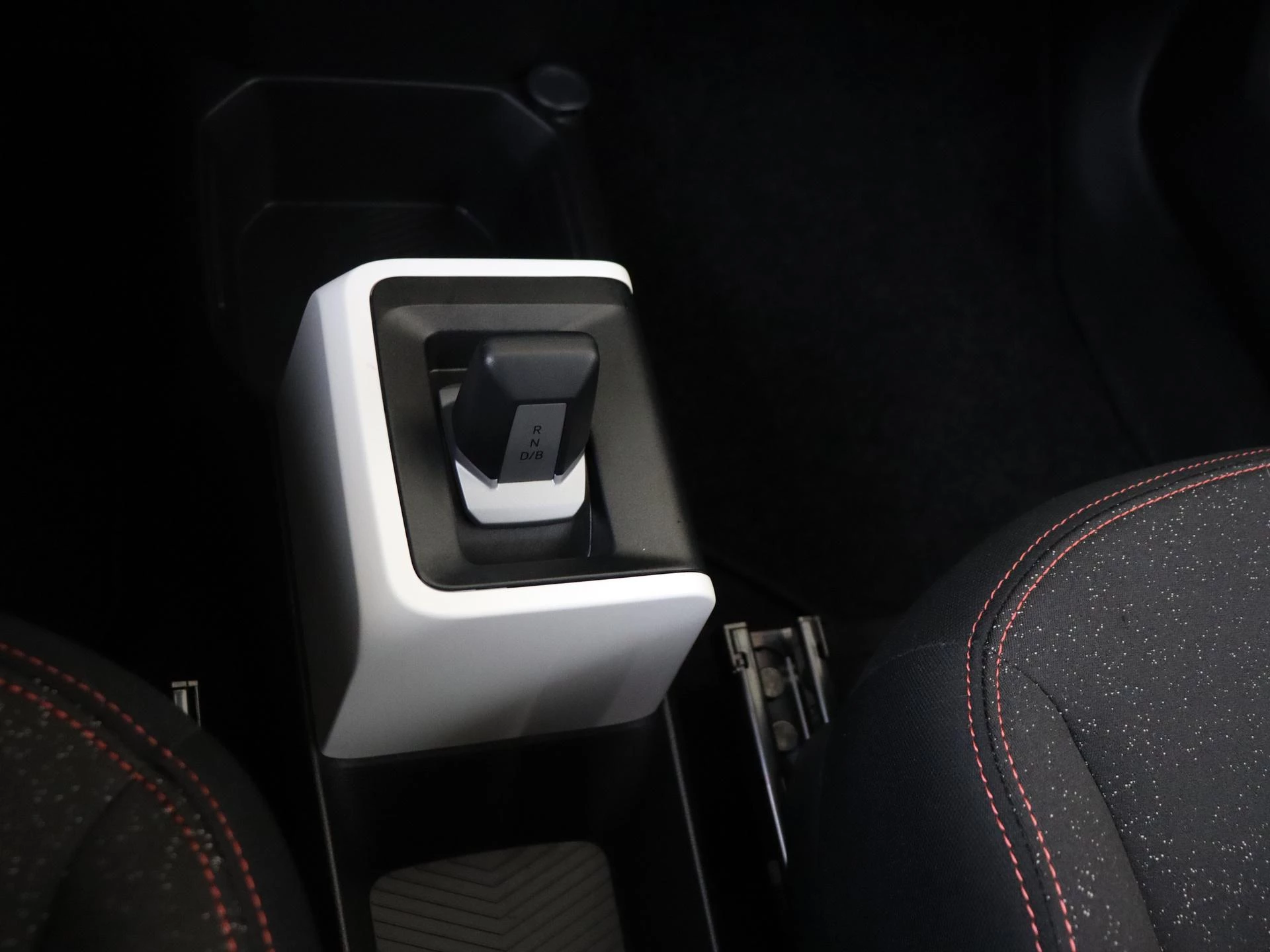 Dacia-Spring-image-18