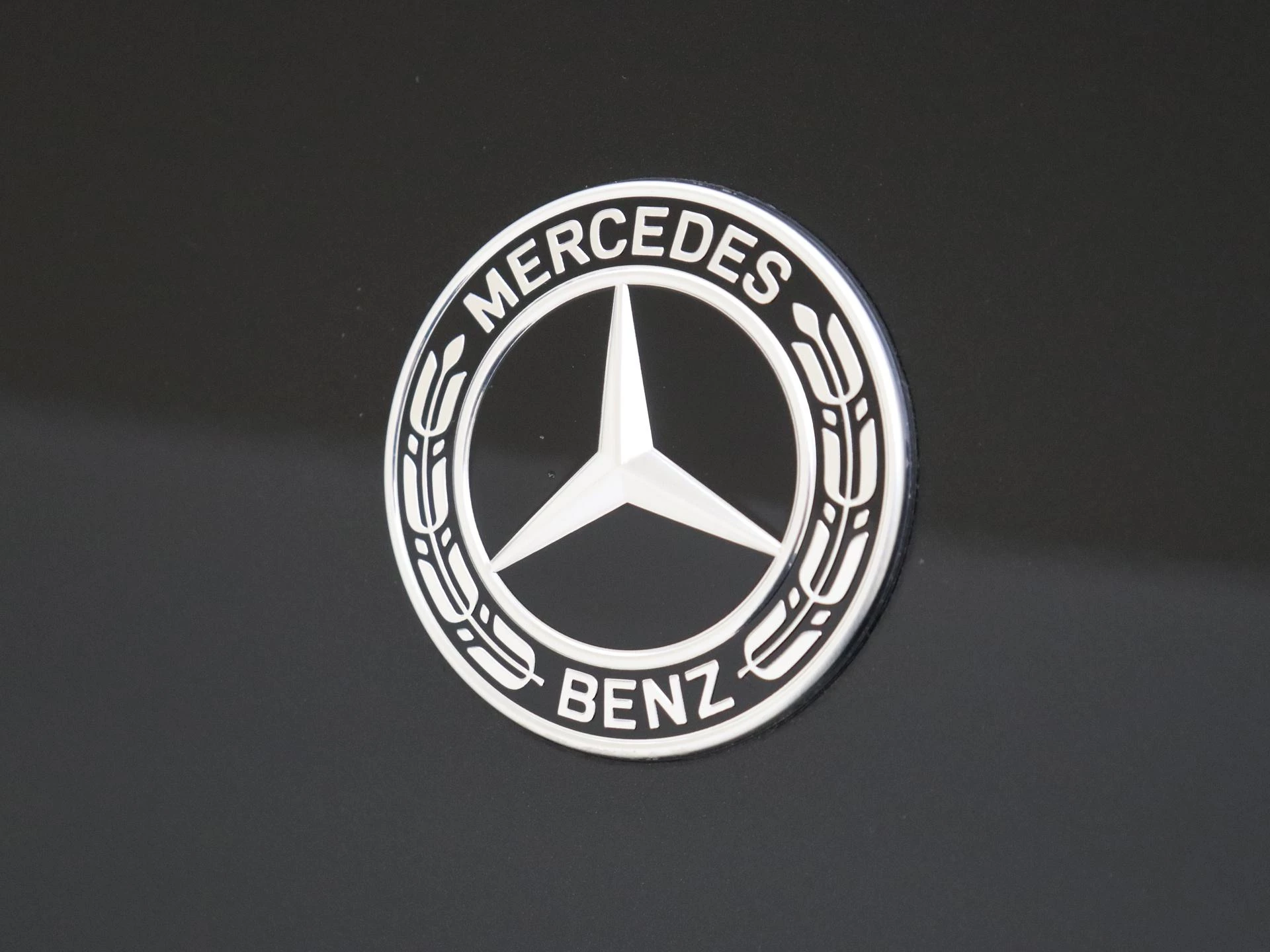 Mercedes-Benz-E-Klasse-image-33