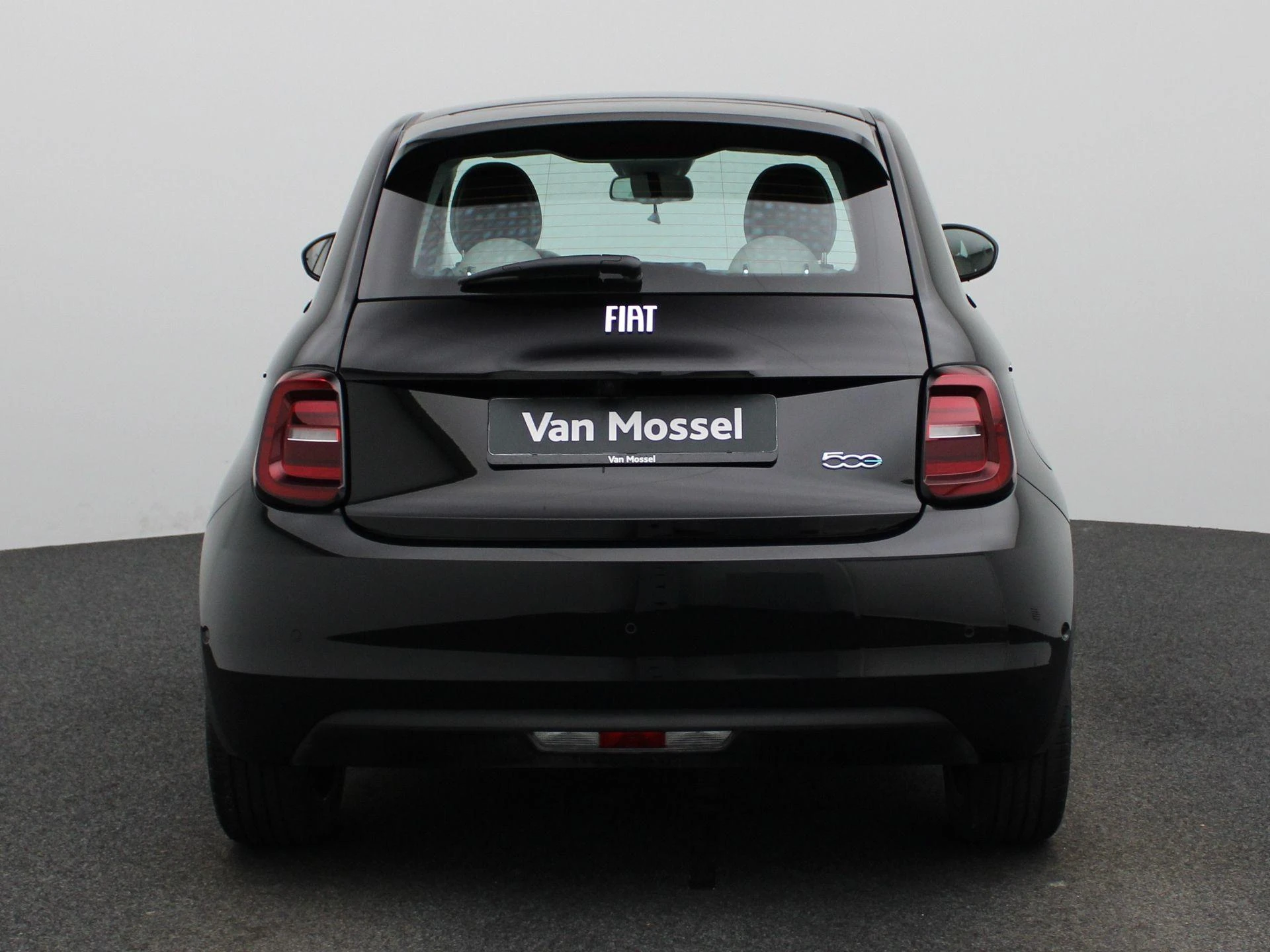 Fiat-500e-image-4