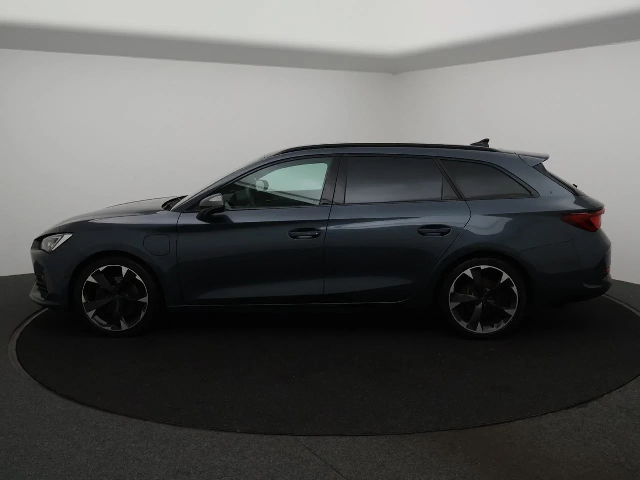 CUPRA-Leon Sportstourer-image-10