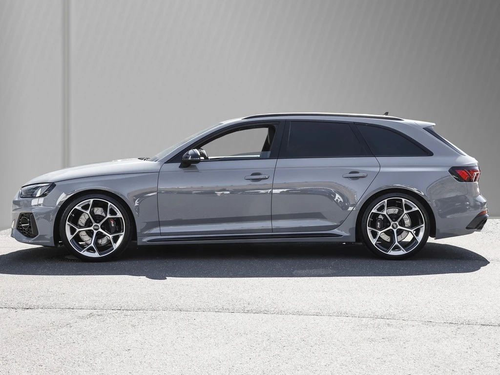 Audi-RS4-image-4