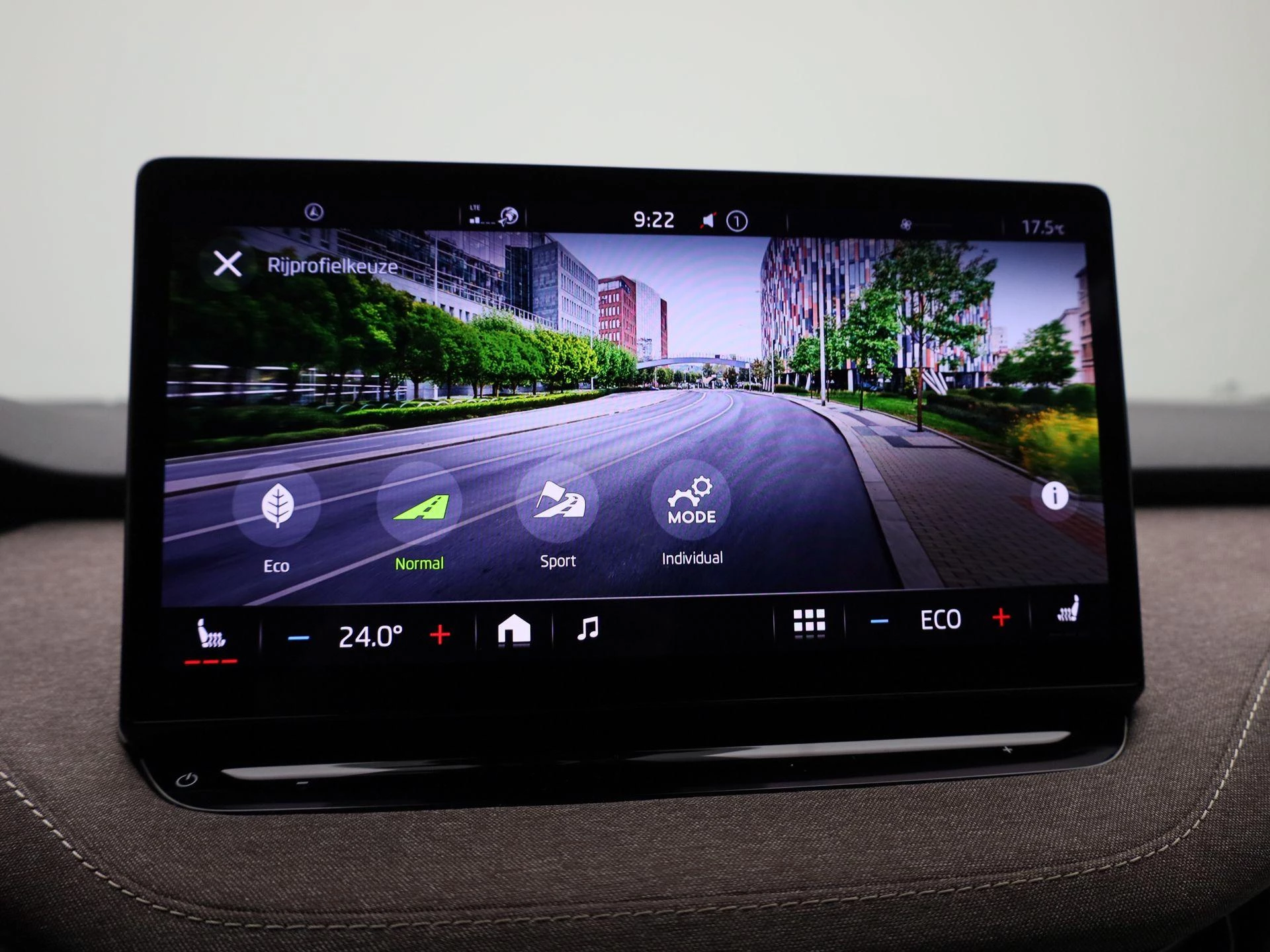 Škoda-Enyaq iV-image-29