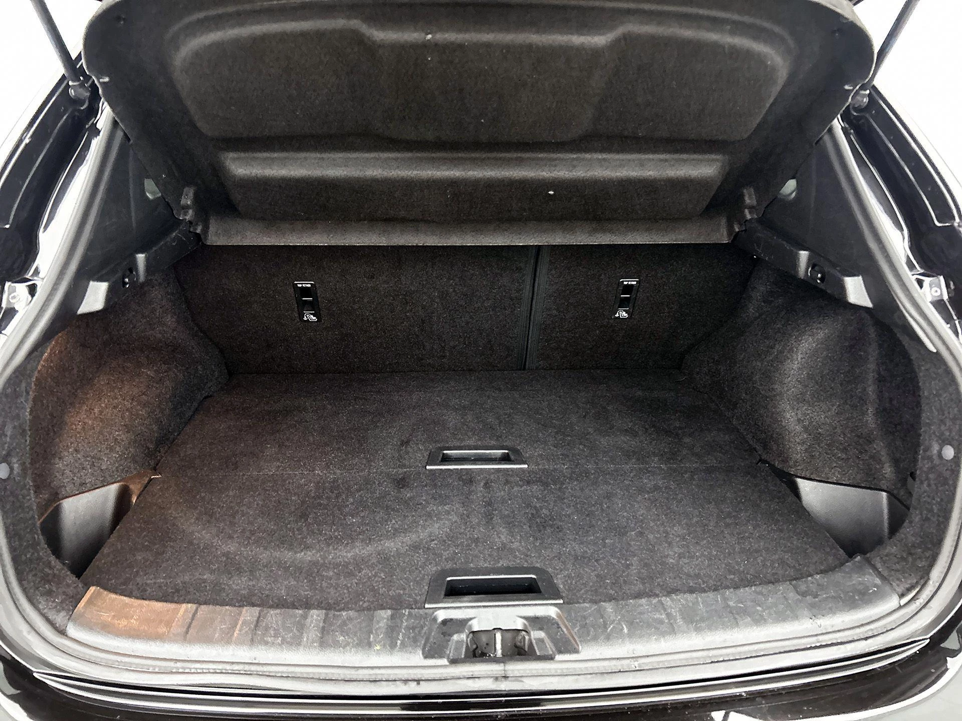 Nissan-QASHQAI-image-12
