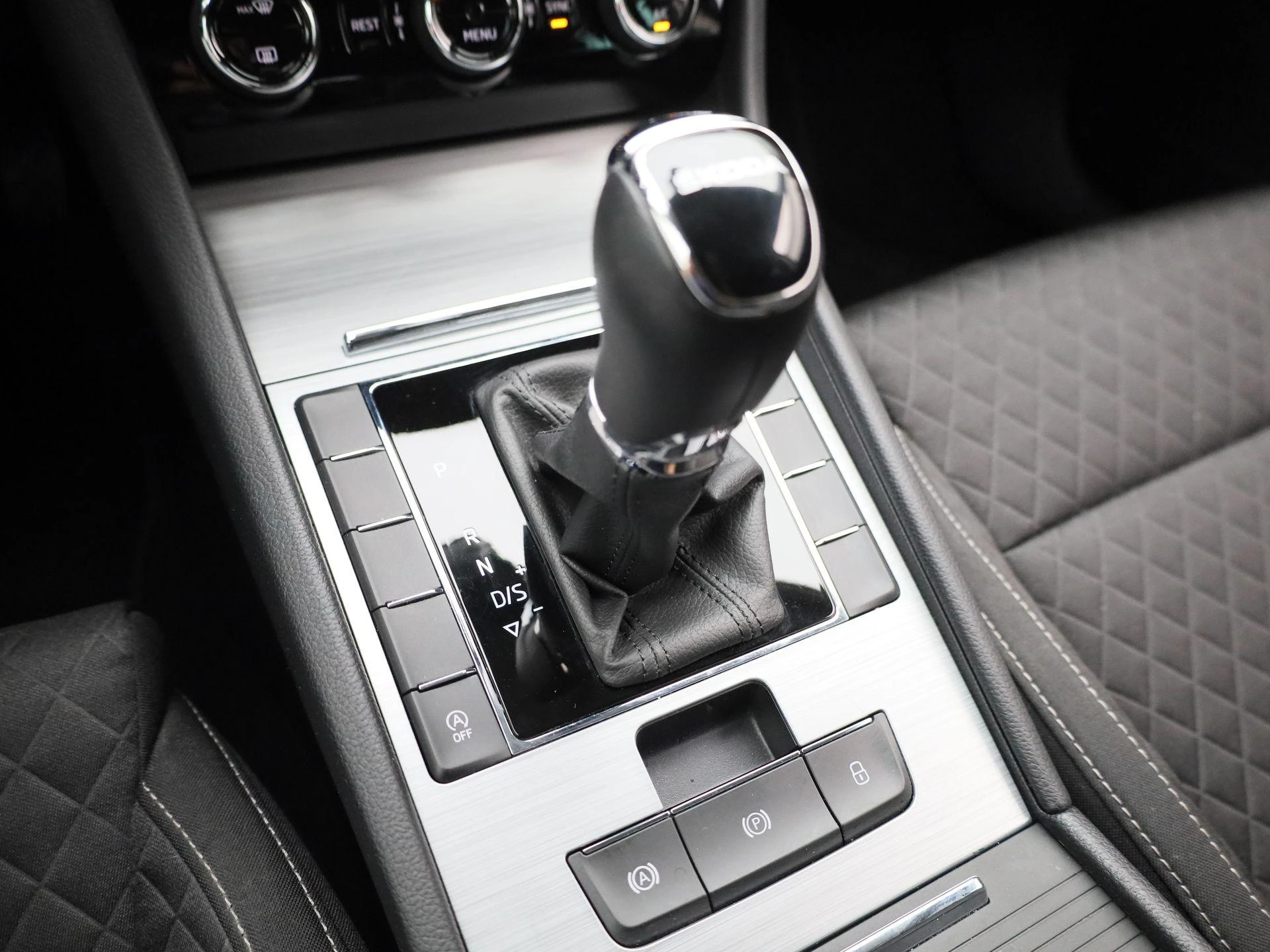 Škoda-Superb-image-29