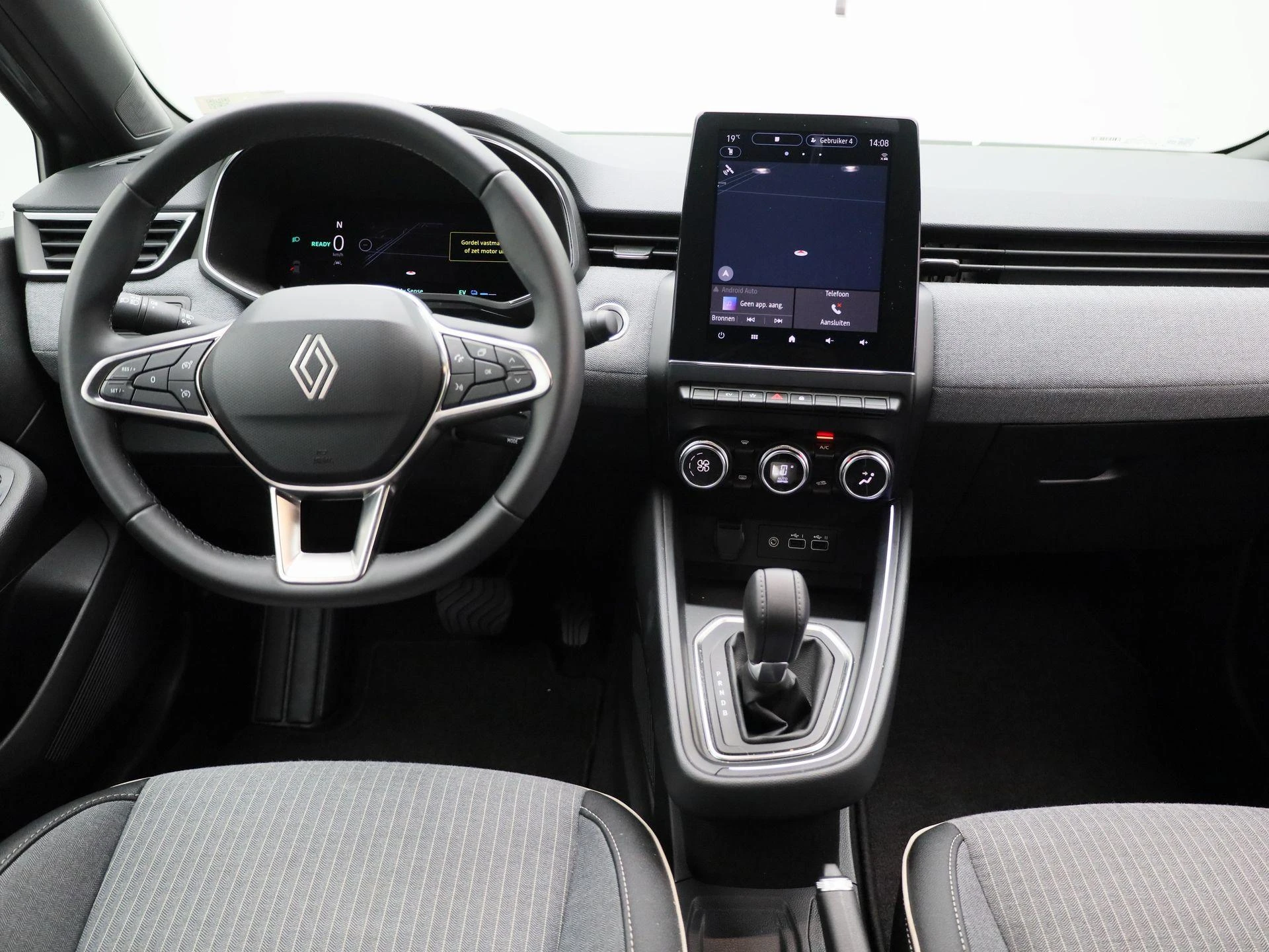 Renault-Clio-image-6