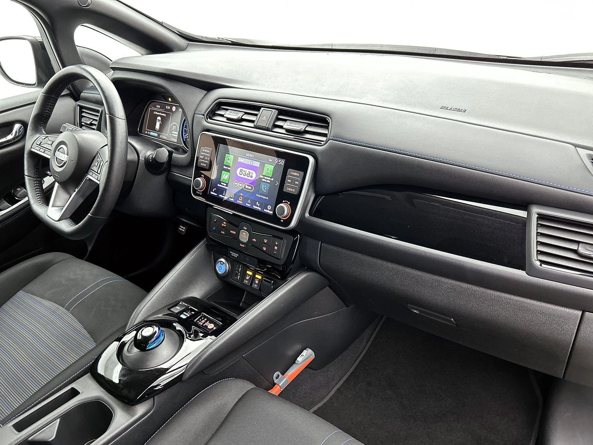 Nissan-Leaf-image-25