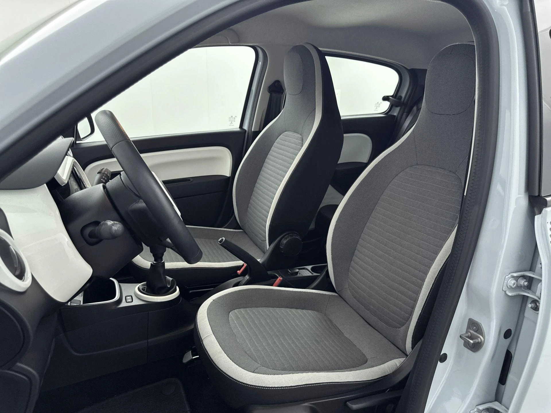 Renault-Twingo-image-20