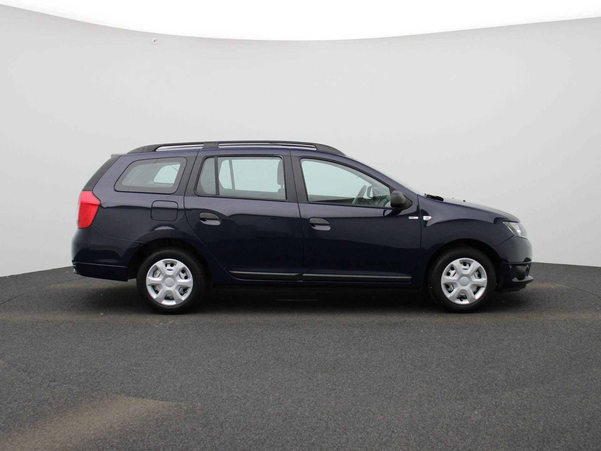 Dacia-Logan-image-5