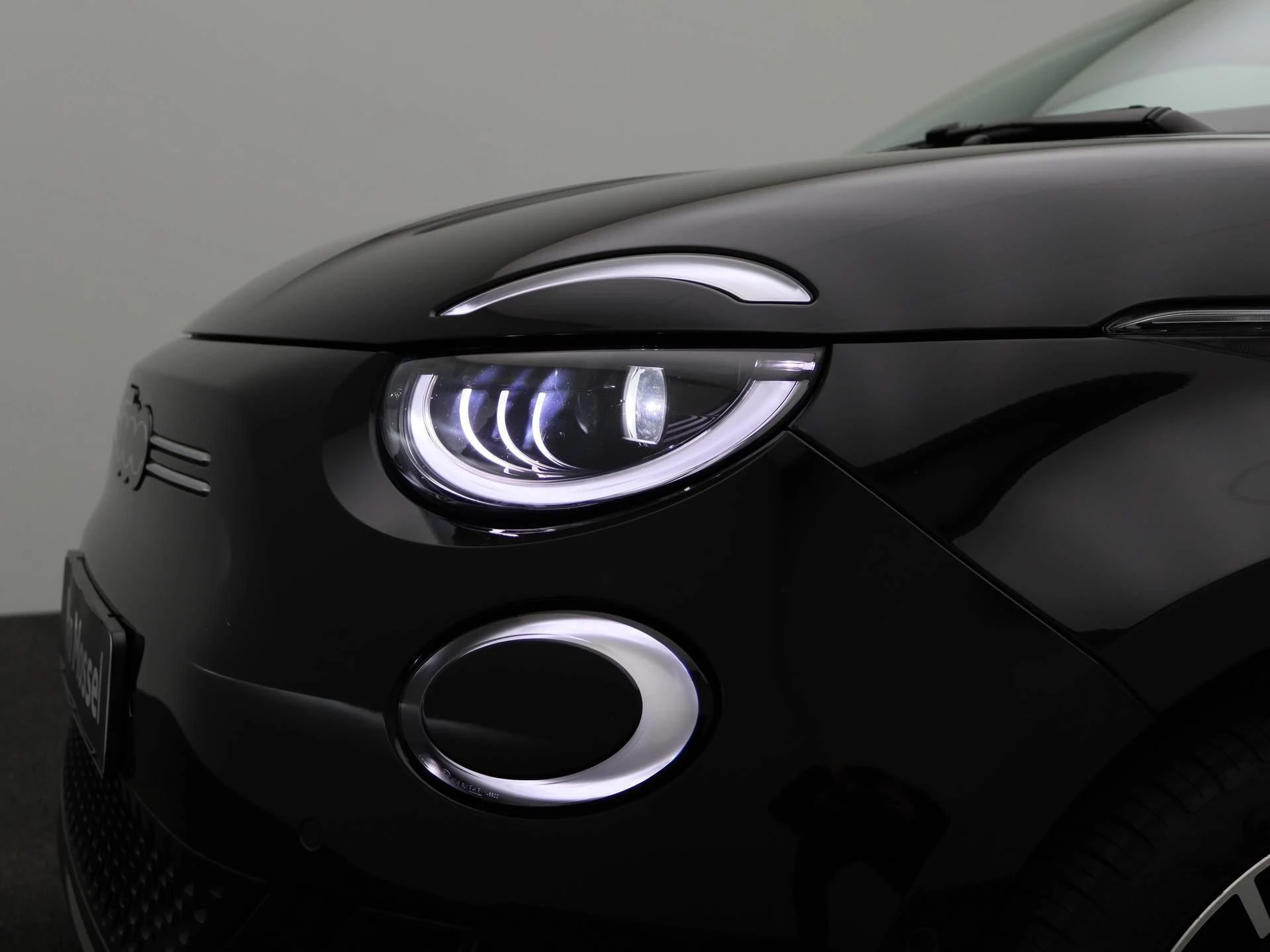 Fiat-500e-image-8