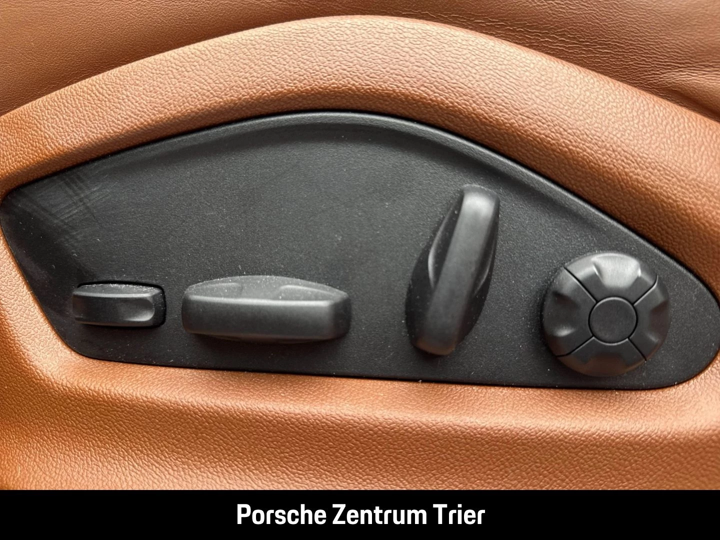 Porsche Cayenne E-Hybrid Clubleder Head-Up Soft-Close -