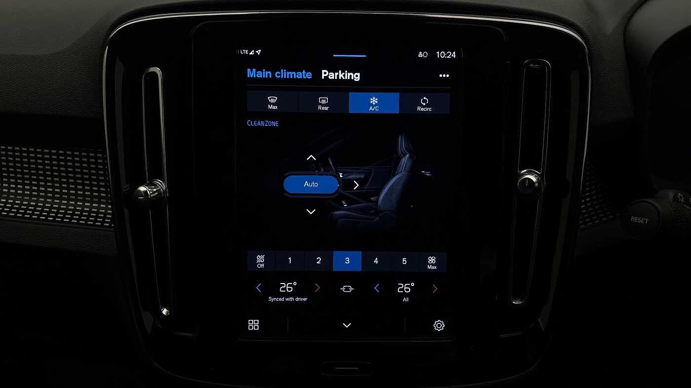 Volvo-XC40-image-28
