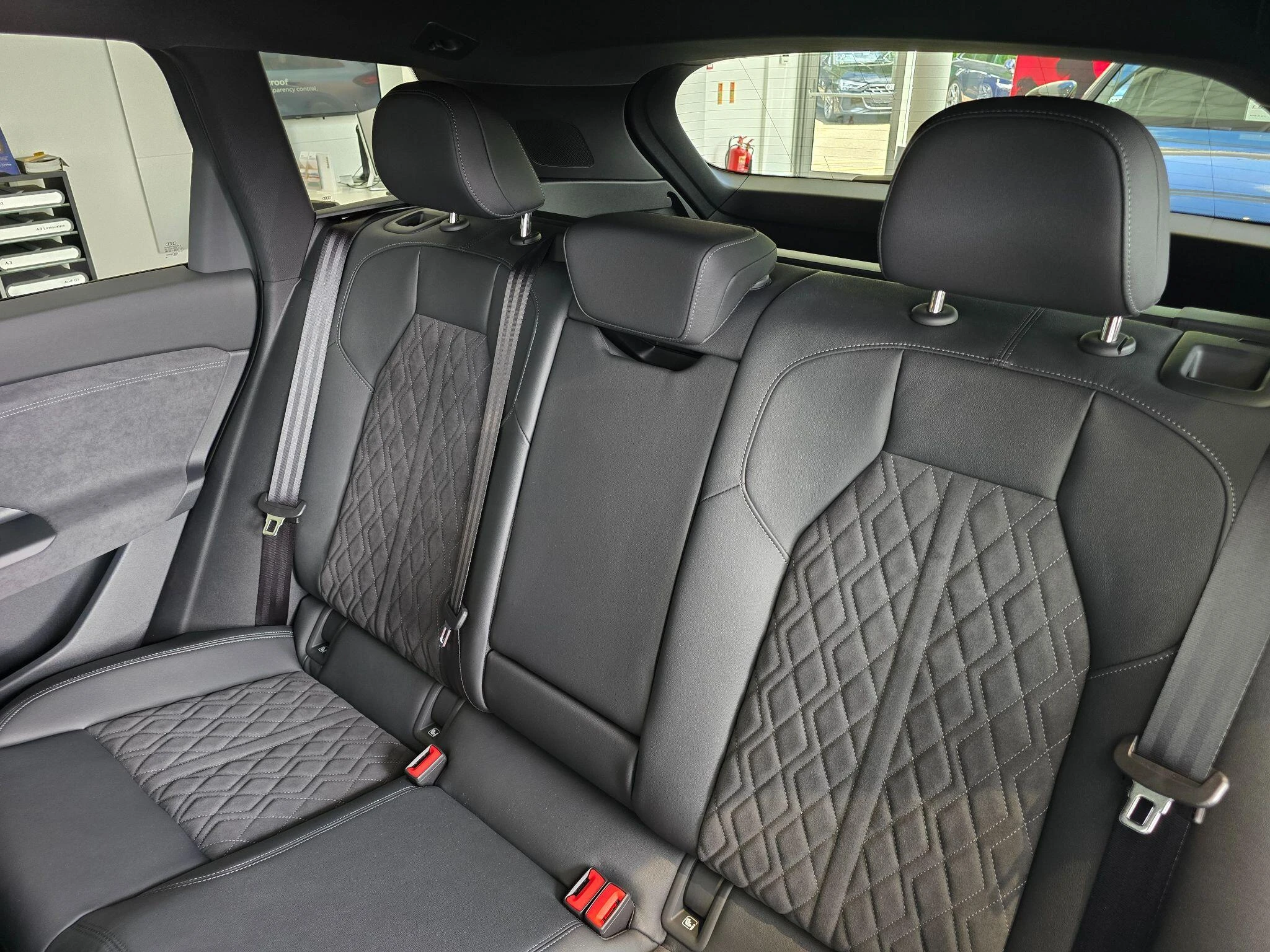 Audi-Q6 e-tron-image-11