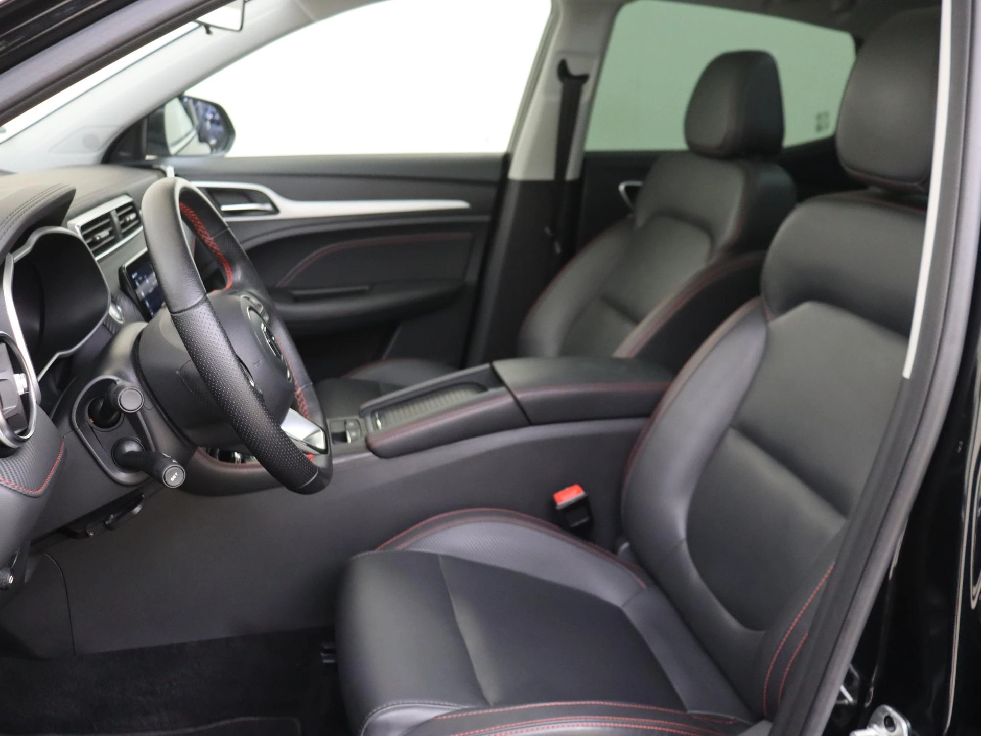 MG ZS EV EV Standard Range Luxury 50 kWh