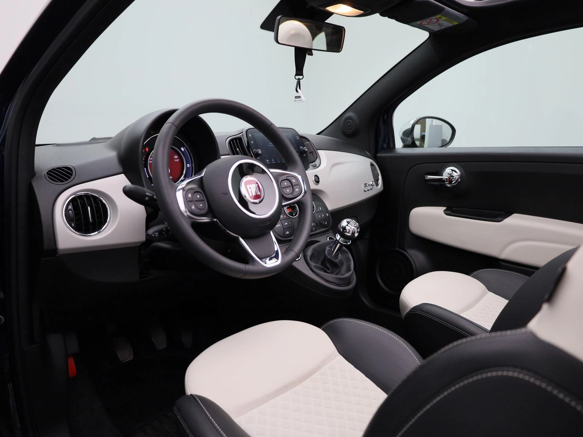 Fiat-500C-image-28