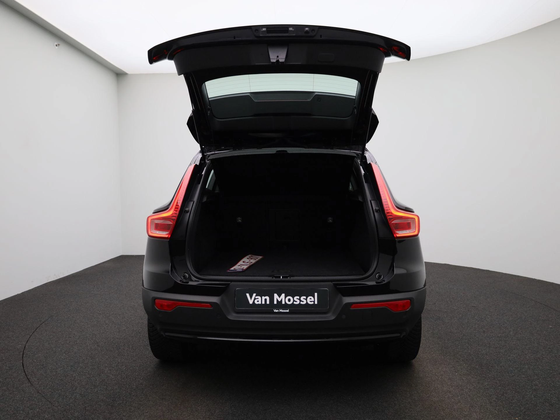 Volvo XC40 Recharge Core