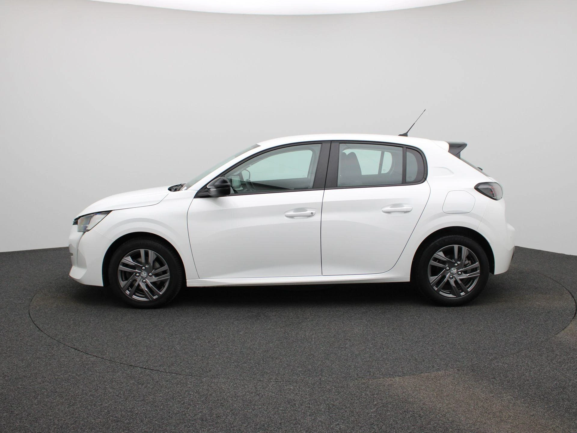Peugeot-208-image-3