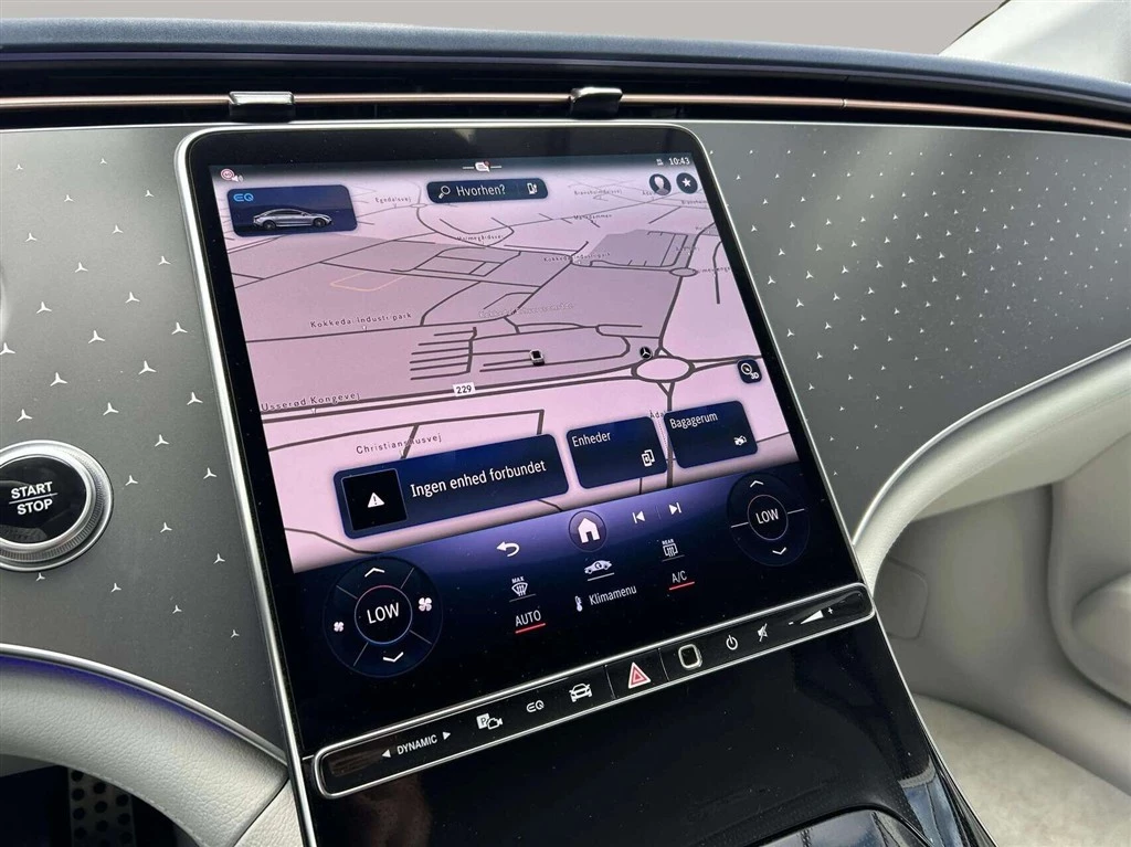 Mercedes-Benz-EQE-image-13