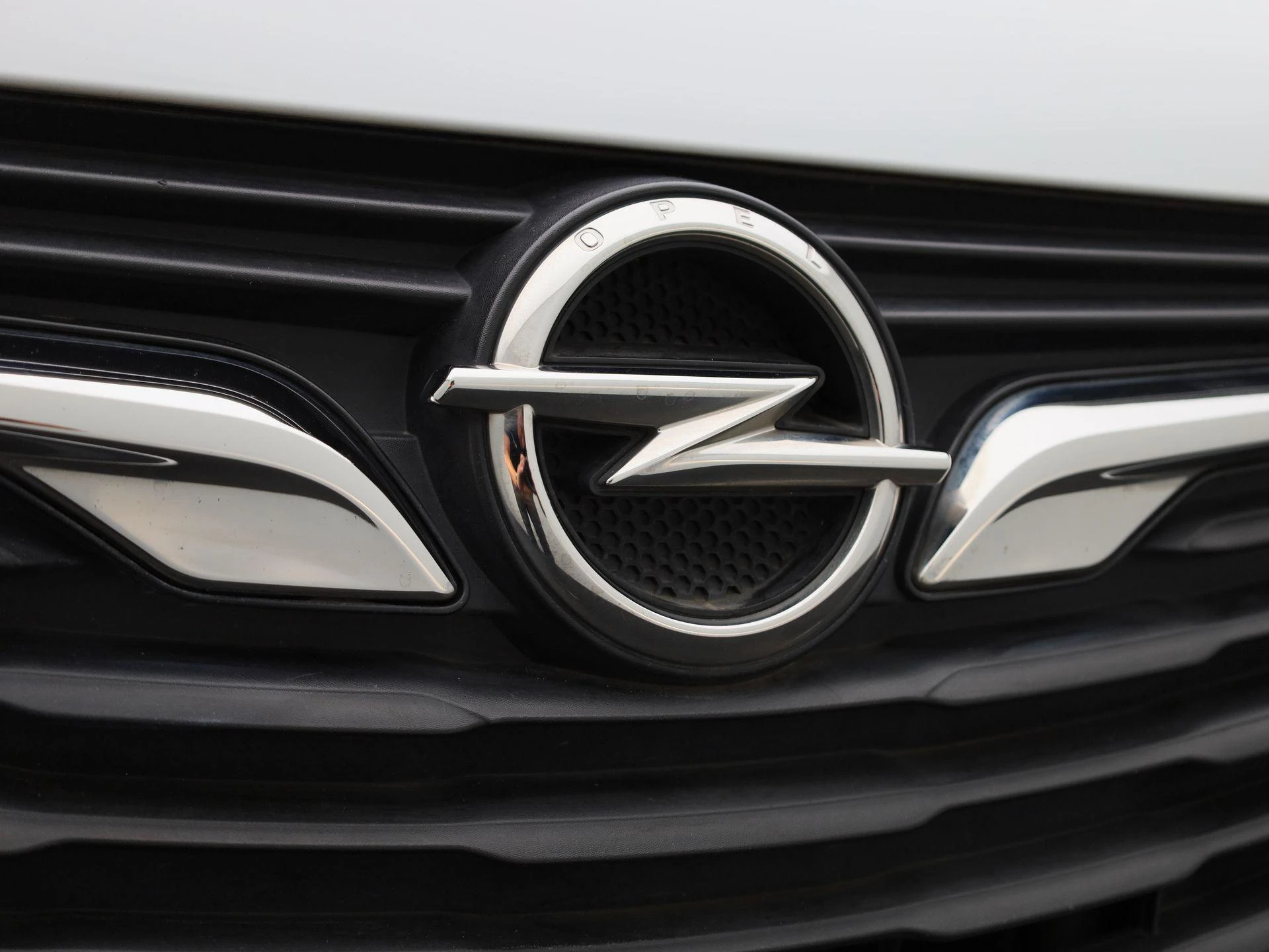 Opel-Combo Life-image-32