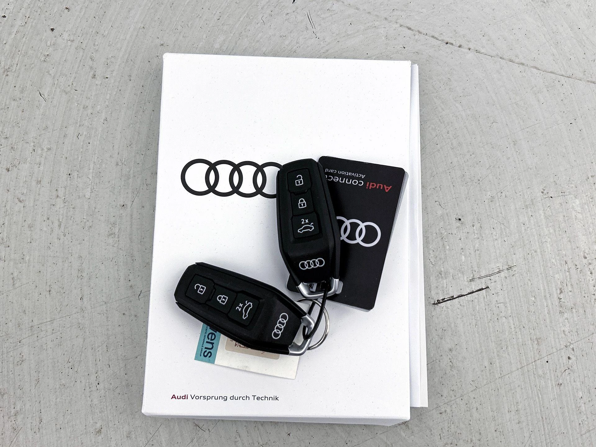 Audi-Q6 e-tron-image-33