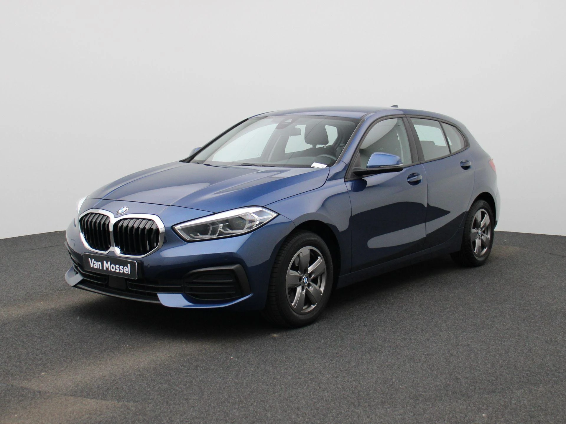 BMW-Série 1-image-0
