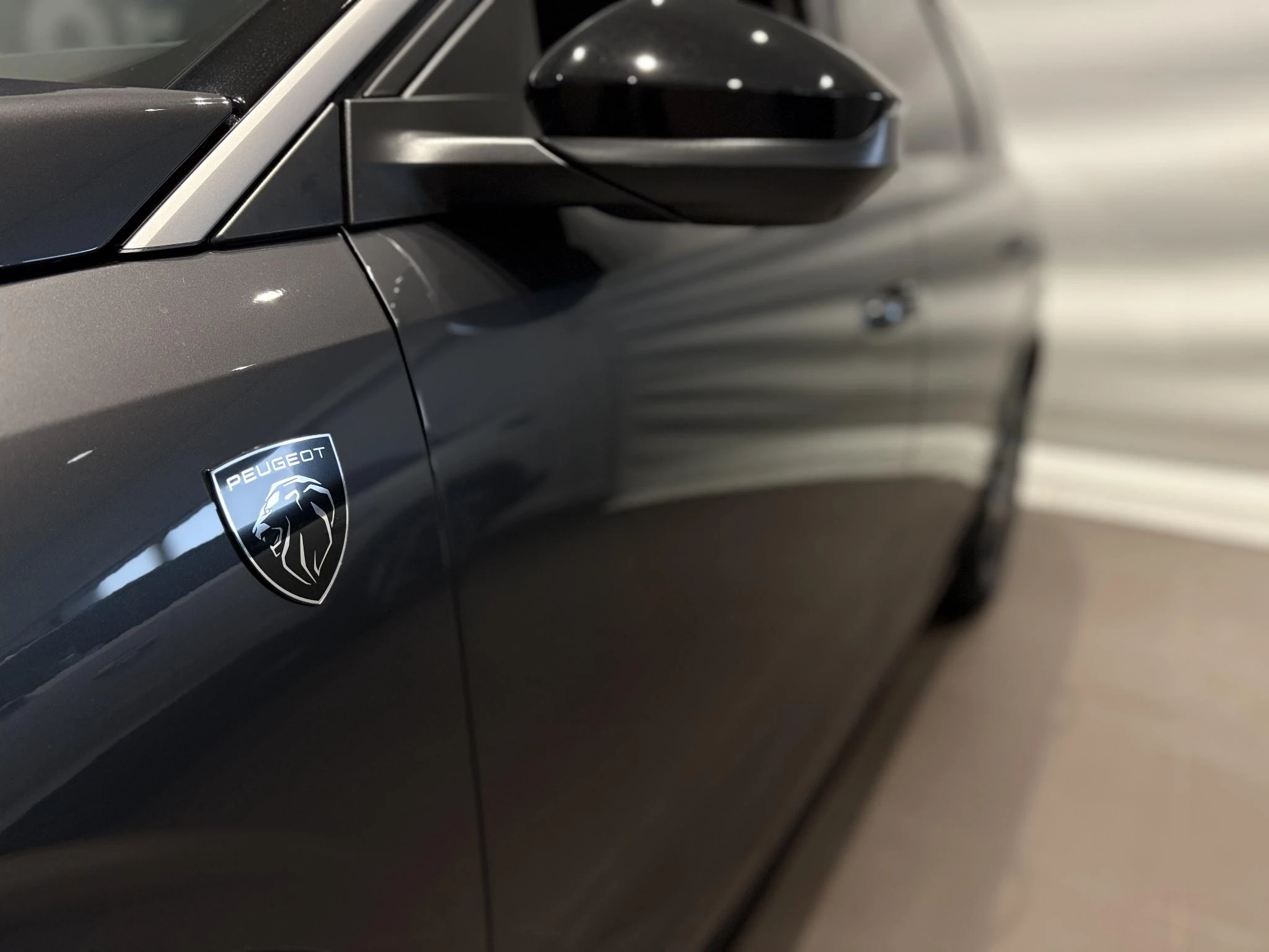 Peugeot-e-5008-image-5