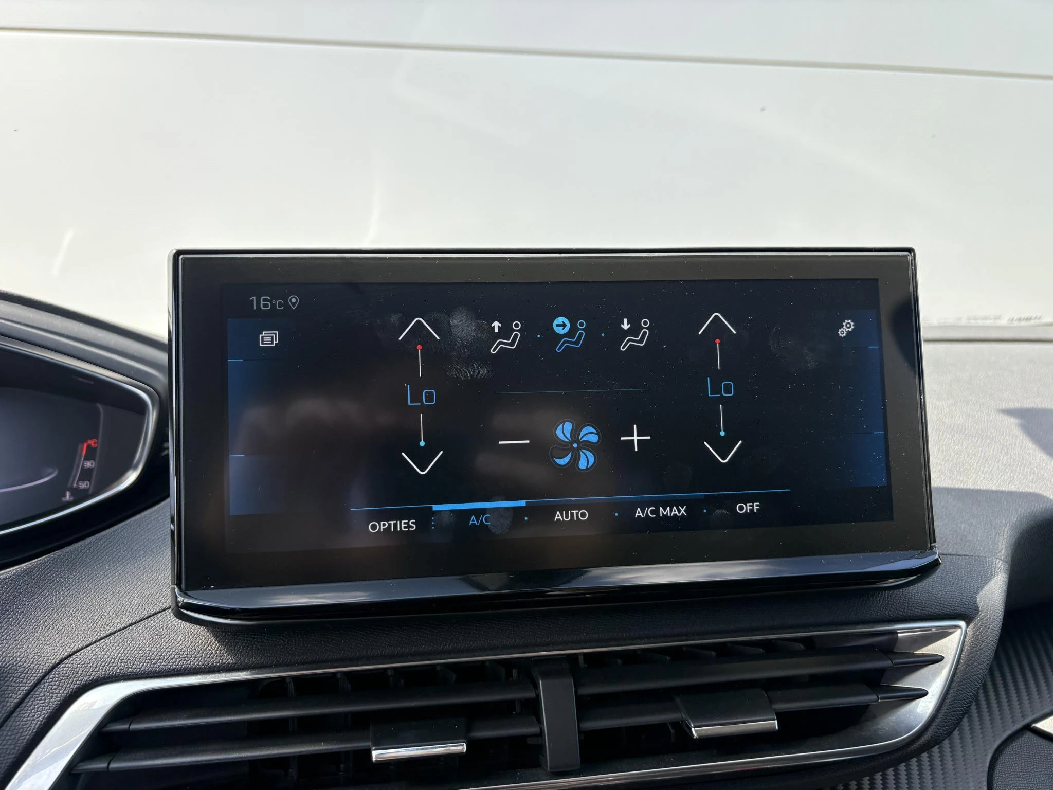 Peugeot-3008-image-15