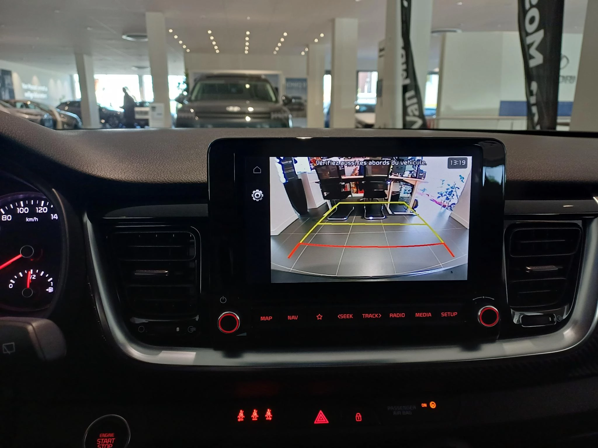 Kia-Stonic-image-13