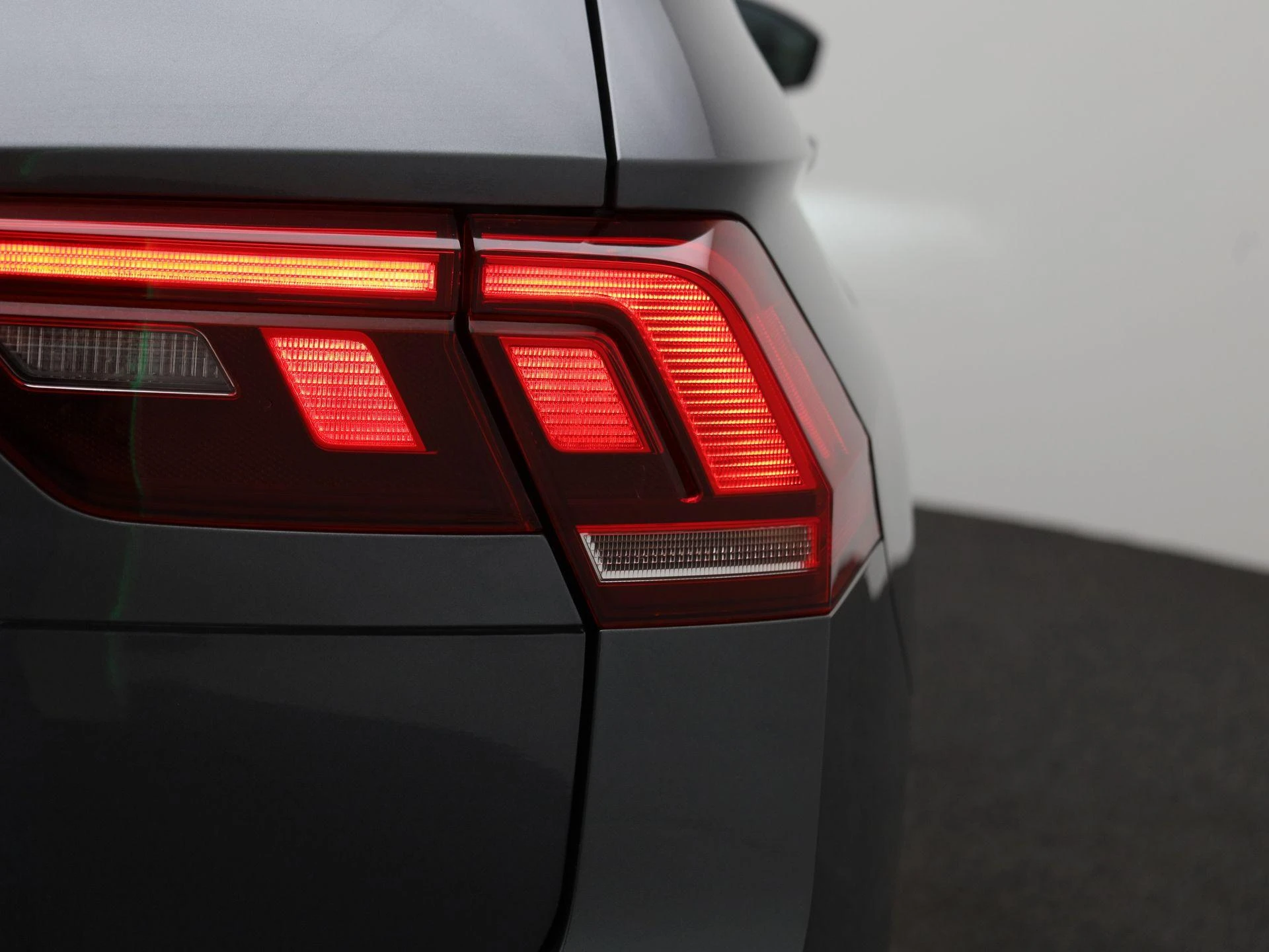 Volkswagen-Tiguan Allspace-image-41