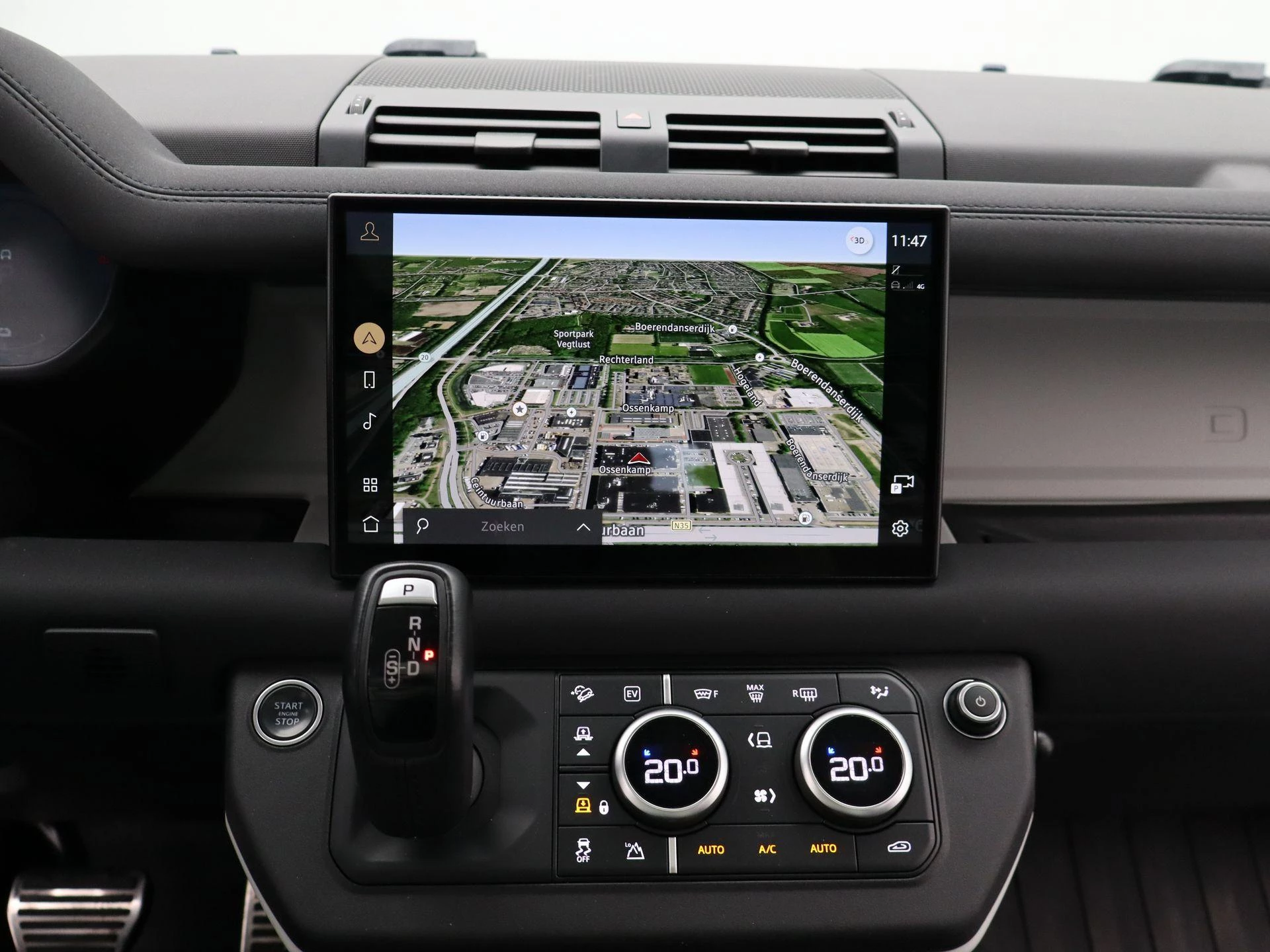 Land Rover-Defender-image-8