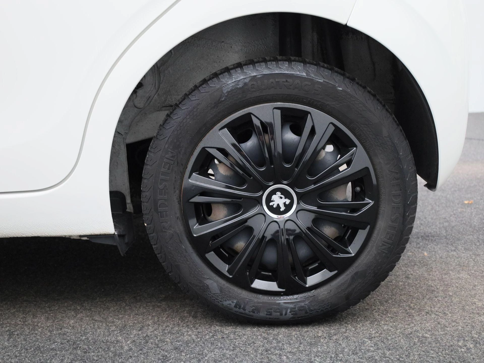 Peugeot-108-image-12