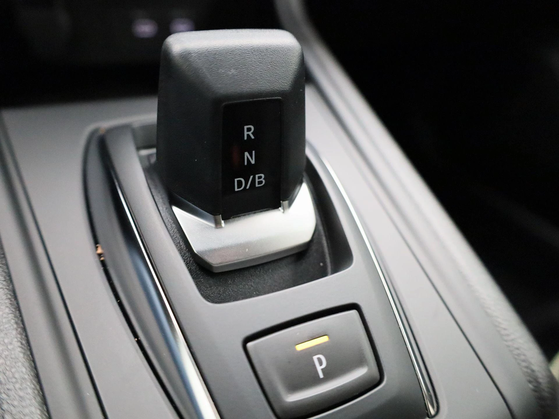 Renault Captur 1.8 E-Tech full hybrid 160 techno