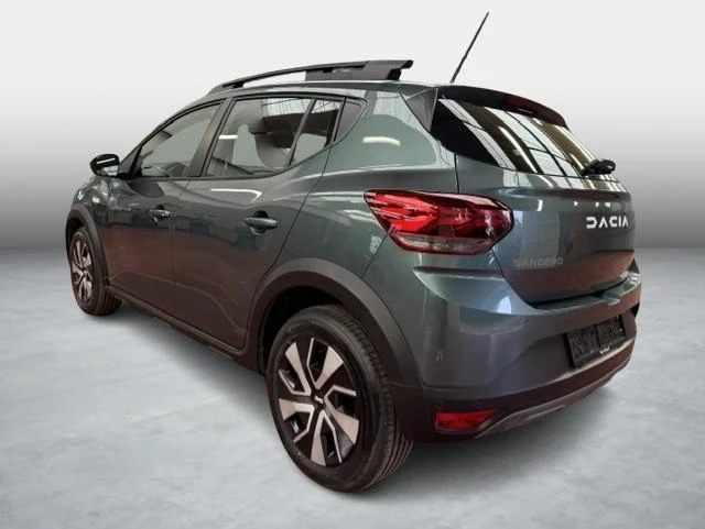 Dacia-Sandero Stepway-image-6