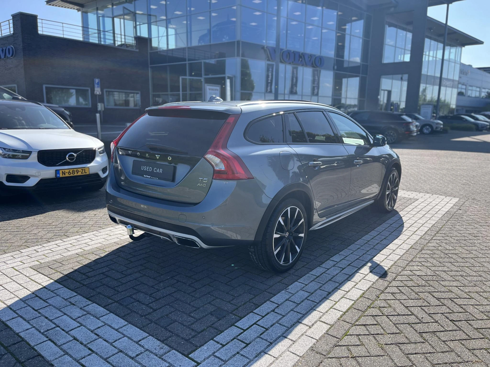 Volvo-V60-image-20