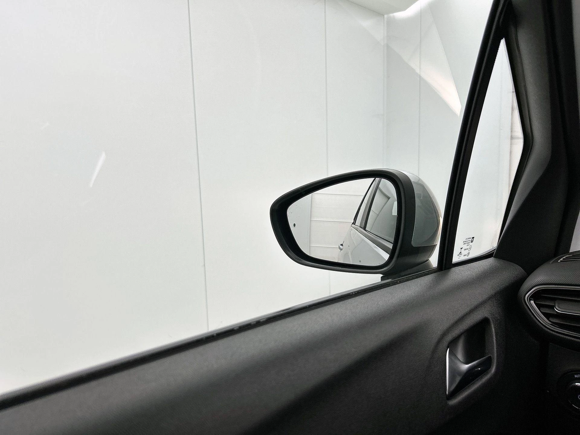 Opel Crossland X 1.2 Online Edition