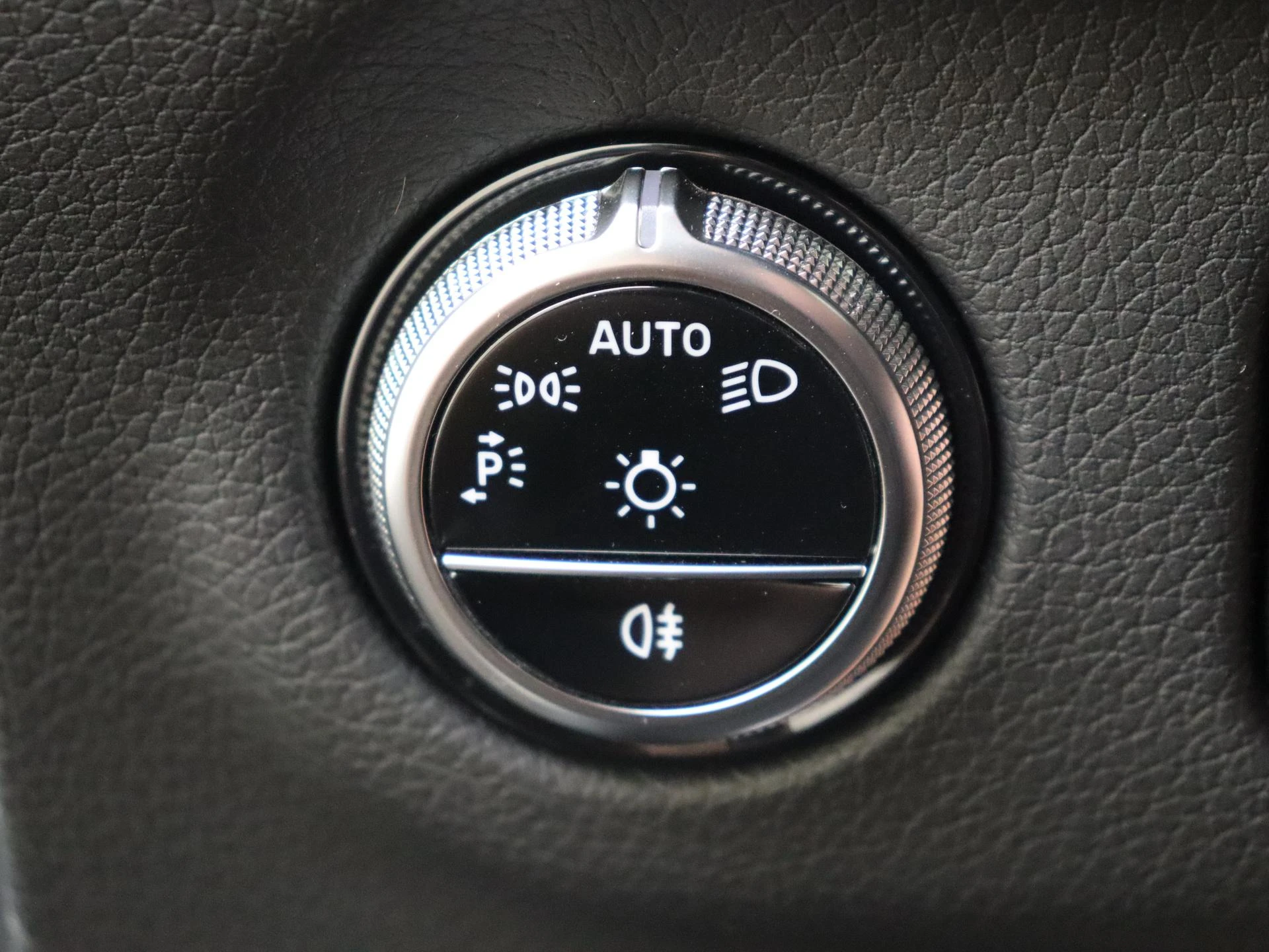 Mercedes-Benz EQE 300 Luxury Line 89 kWh