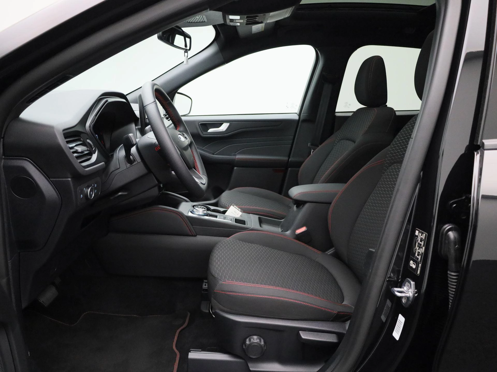 Ford-Kuga-image-8