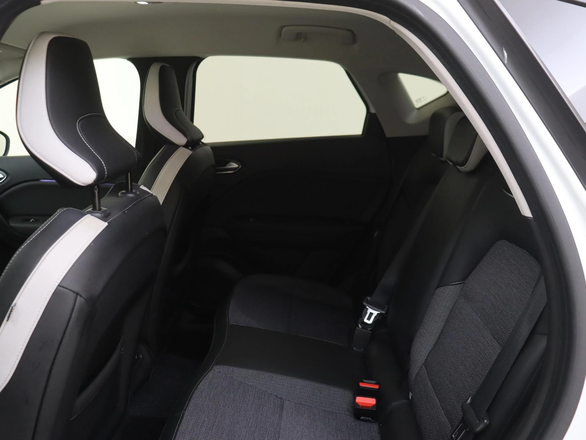 Renault-Captur-image-15