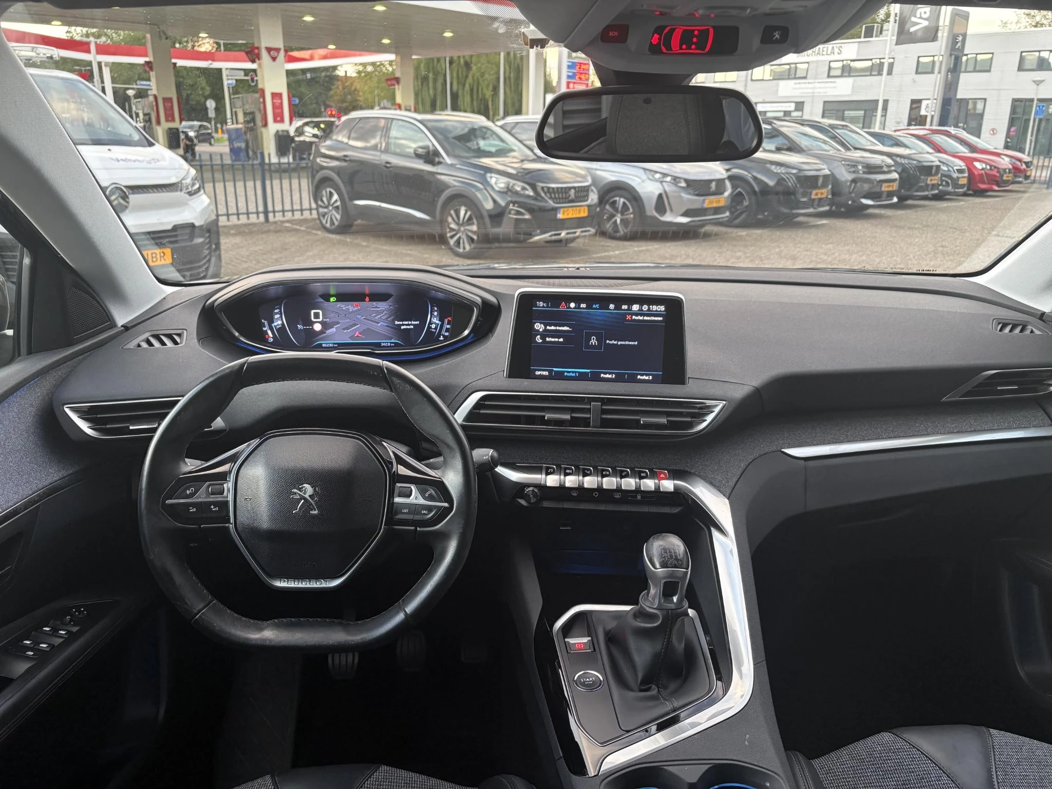 Peugeot-3008-image-10