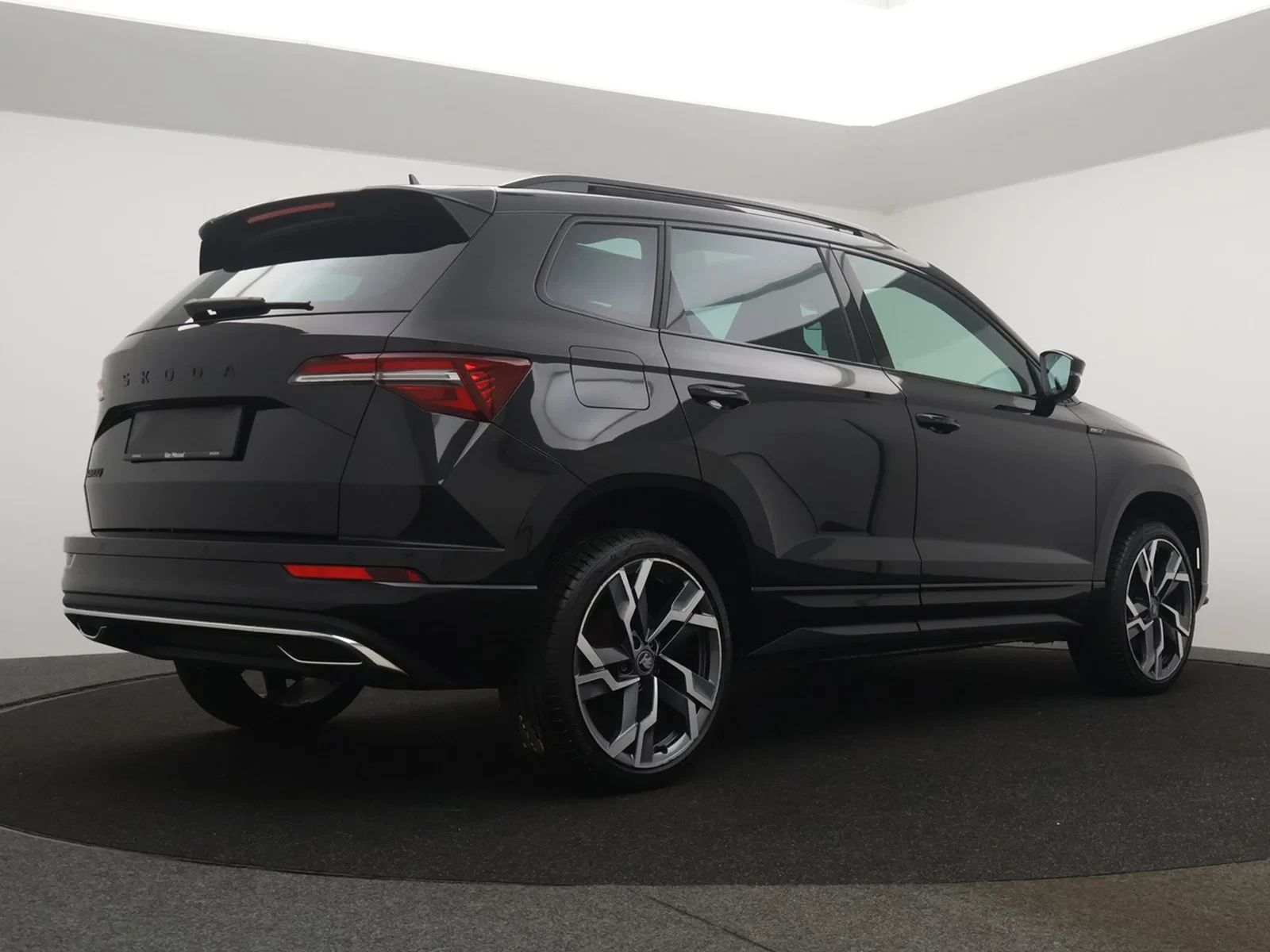 Škoda Karoq Karoq 1.5TSI Sportline *AUTOMAAT*PANODAK*LEDER*SPORTZETELS*CAMERA*VIRTUAL COCKPIT*ACC*PDC*APP-CONNEC