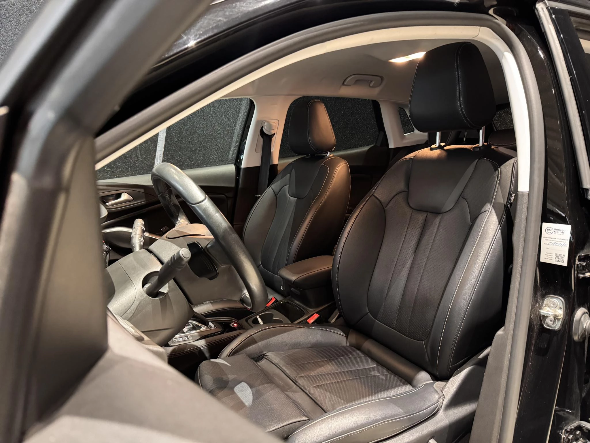 Opel-Grandland-image-4