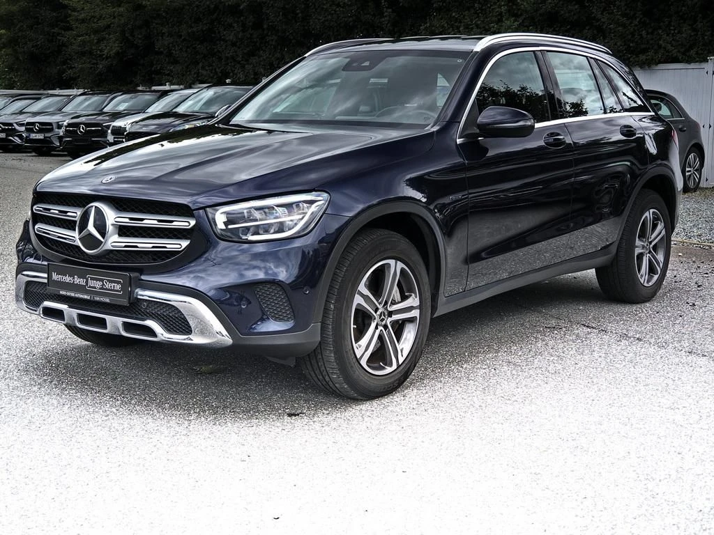 Mercedes-Benz-GLC 300 de-image-7