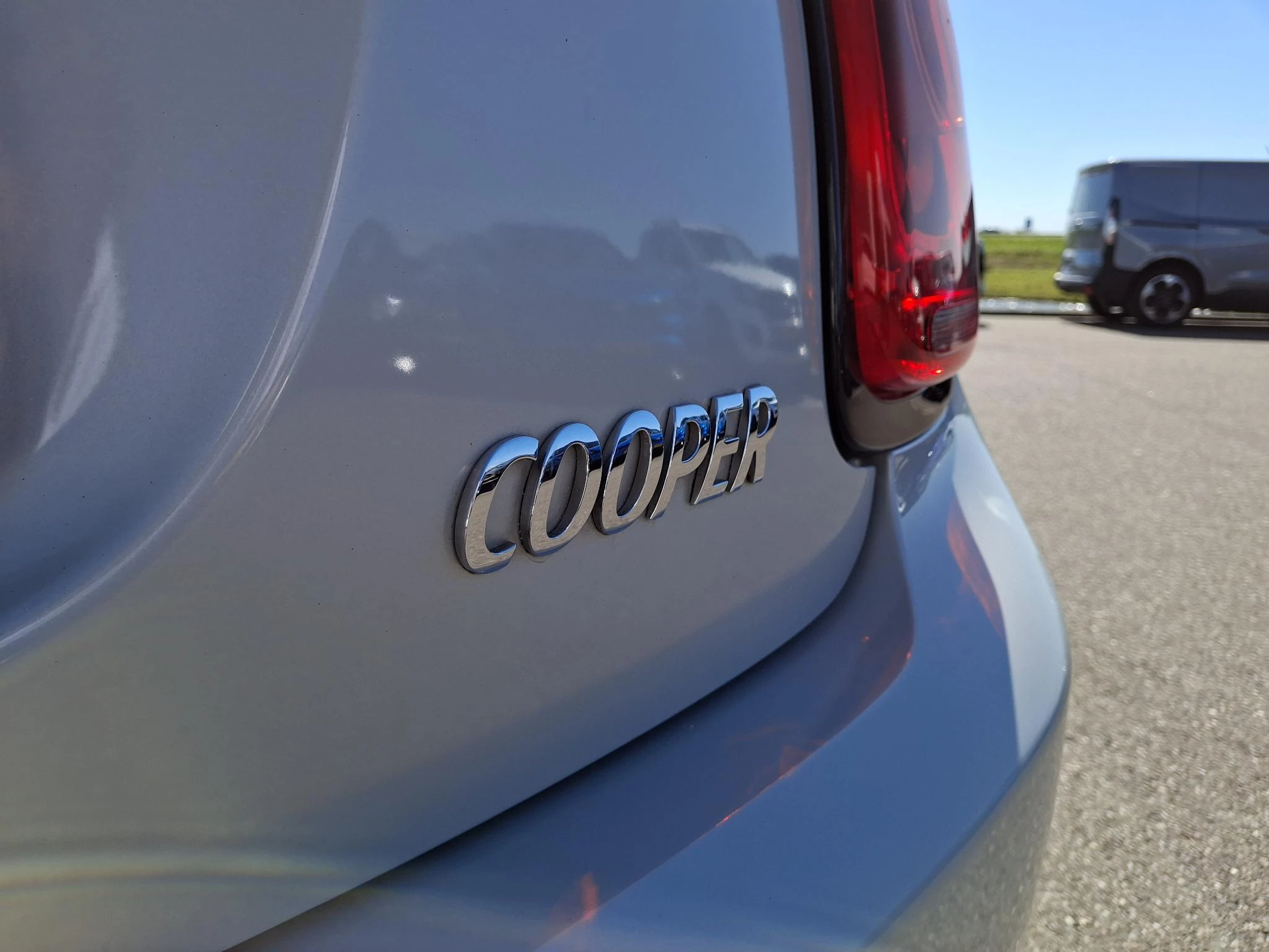 MINI-Cooper-image-7