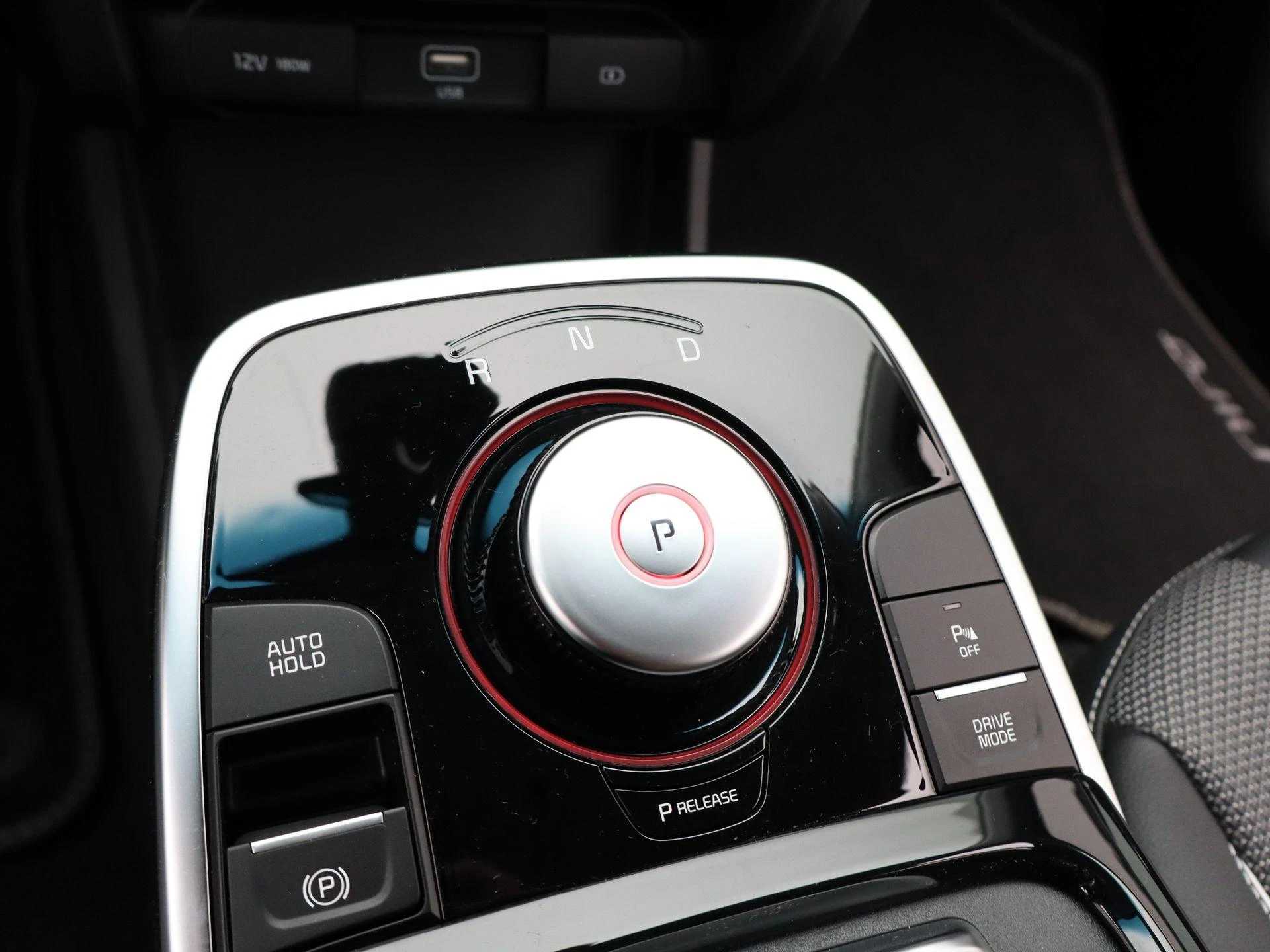 Kia-e-Niro-image-19