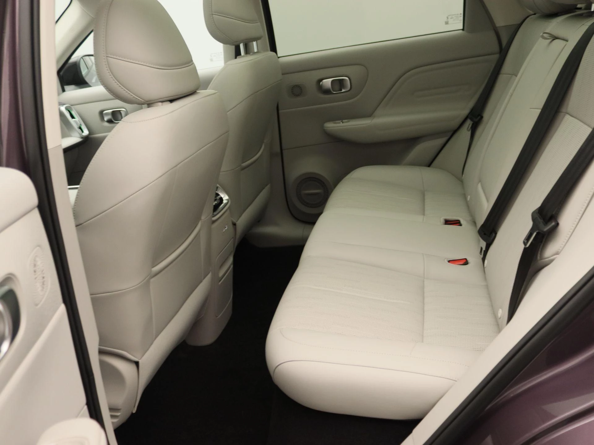 Leapmotor-B10-image-12