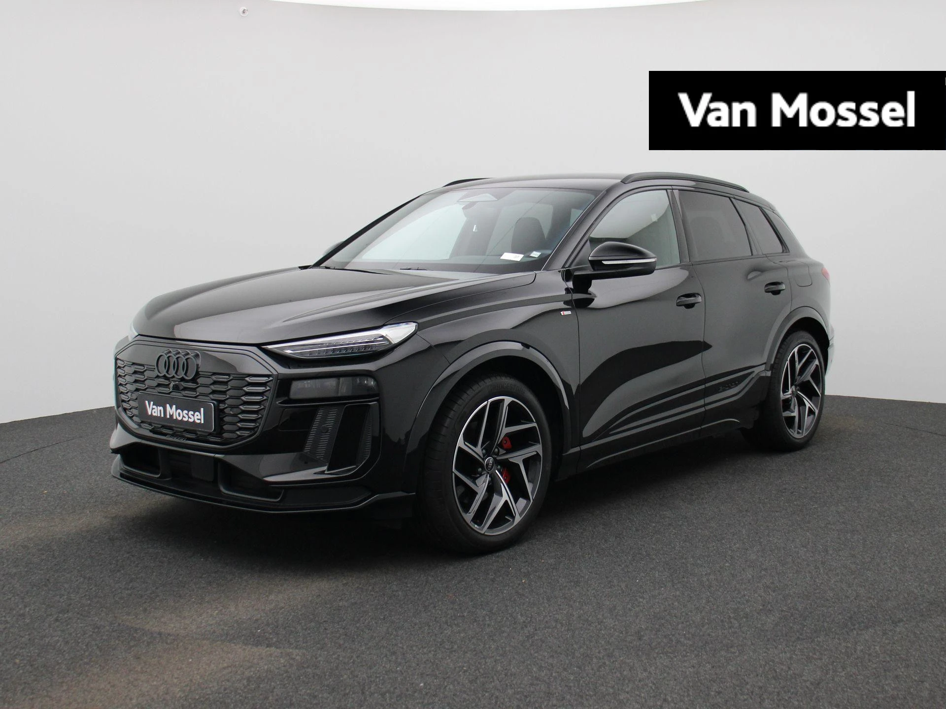 Audi-Q6 e-tron-image-0