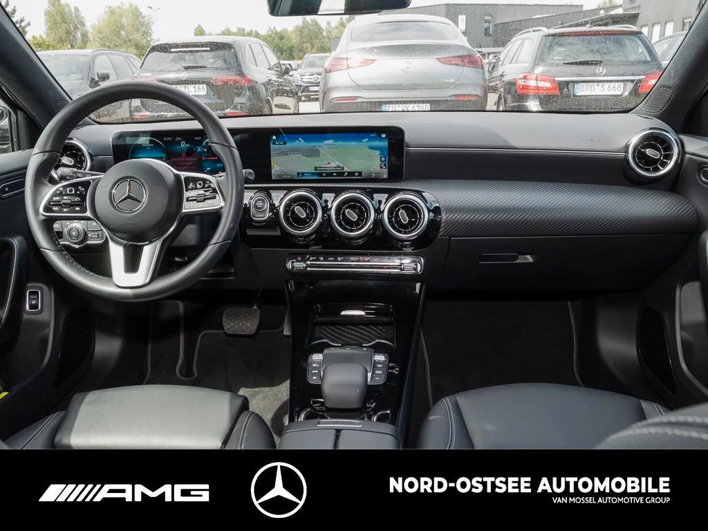 Mercedes-Benz A-Klasse 250 e STYLE NAVI KAMERA DISTRO LED SHZ Style