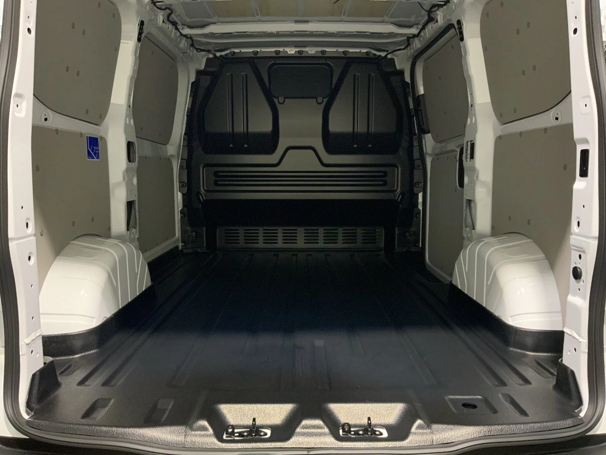 Ford Transit Custom Trend 2.0 EcoBlue 100kW 320 L1 Auto Kasten-LKW. 4-türig. MJ 2026.50