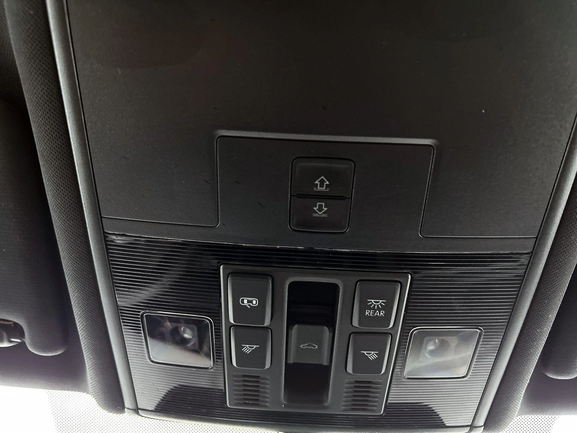 Volkswagen-Golf-image-13