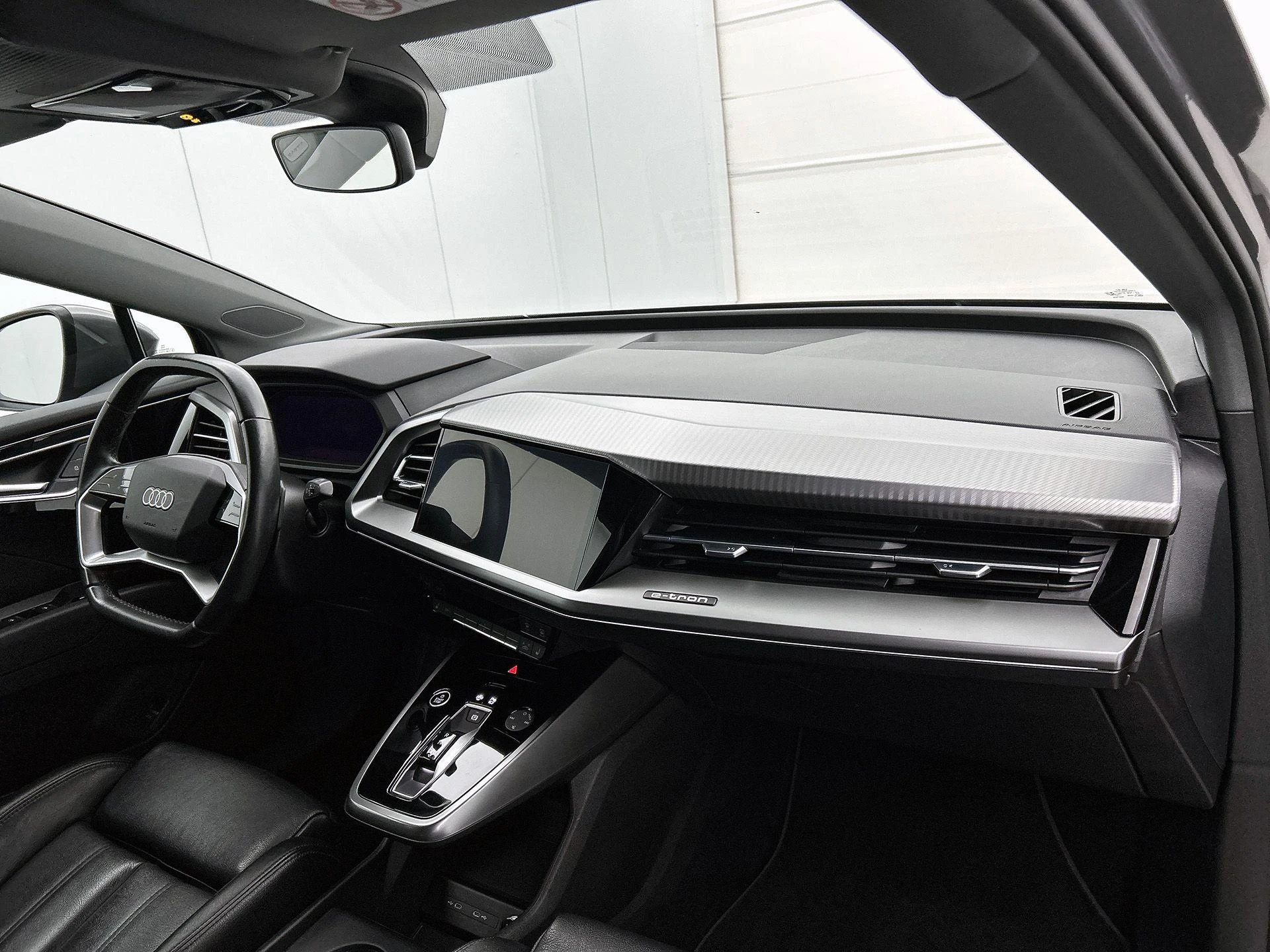 Audi-Q4 Sportback e-tron-image-16