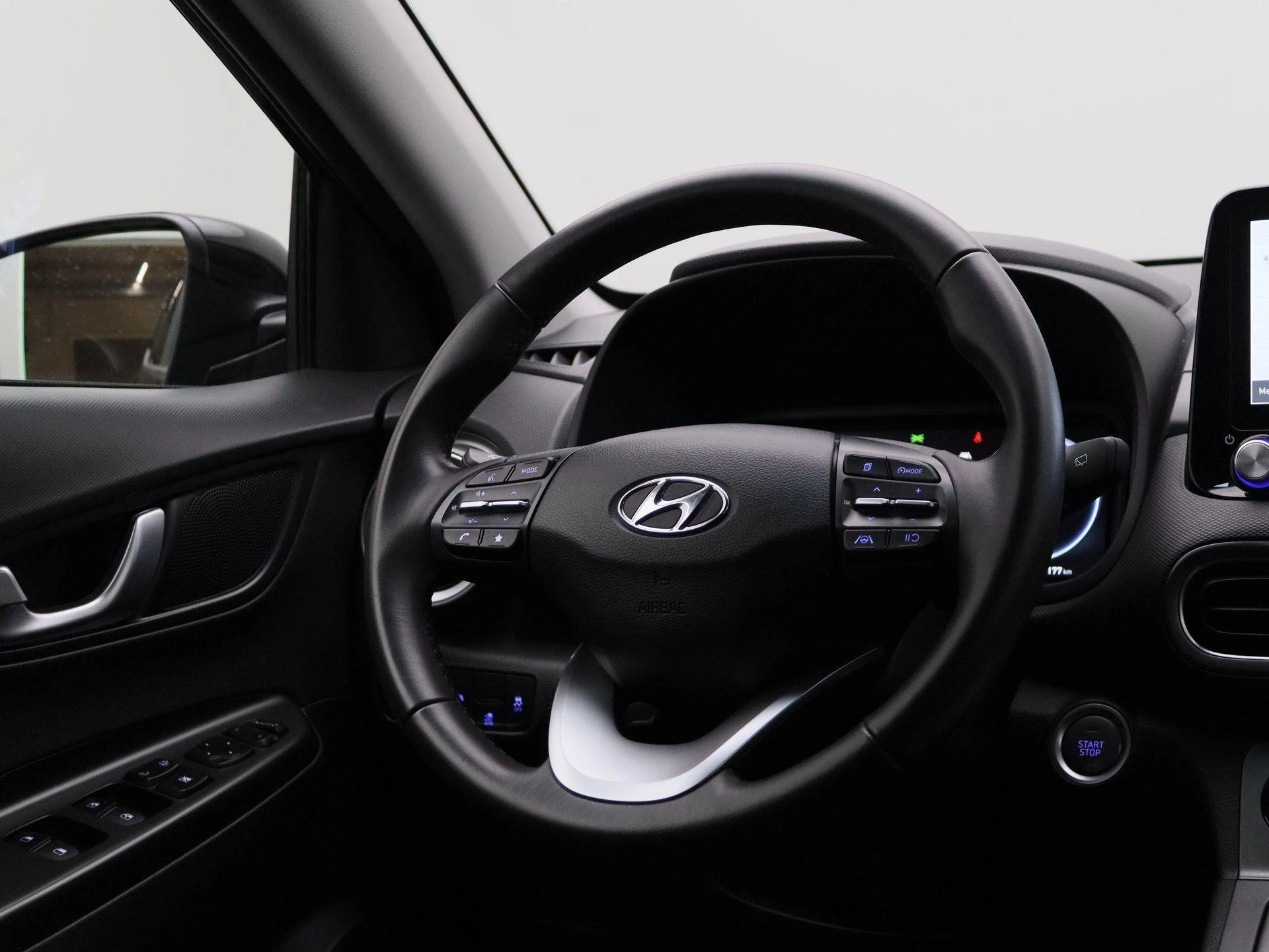 Hyundai-Kona-image-32